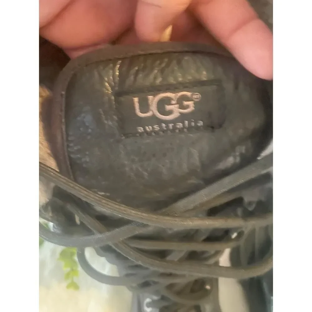 UGG Adirondack III Tall Boots Size 7 Black Grey Suede Leather Waterproof